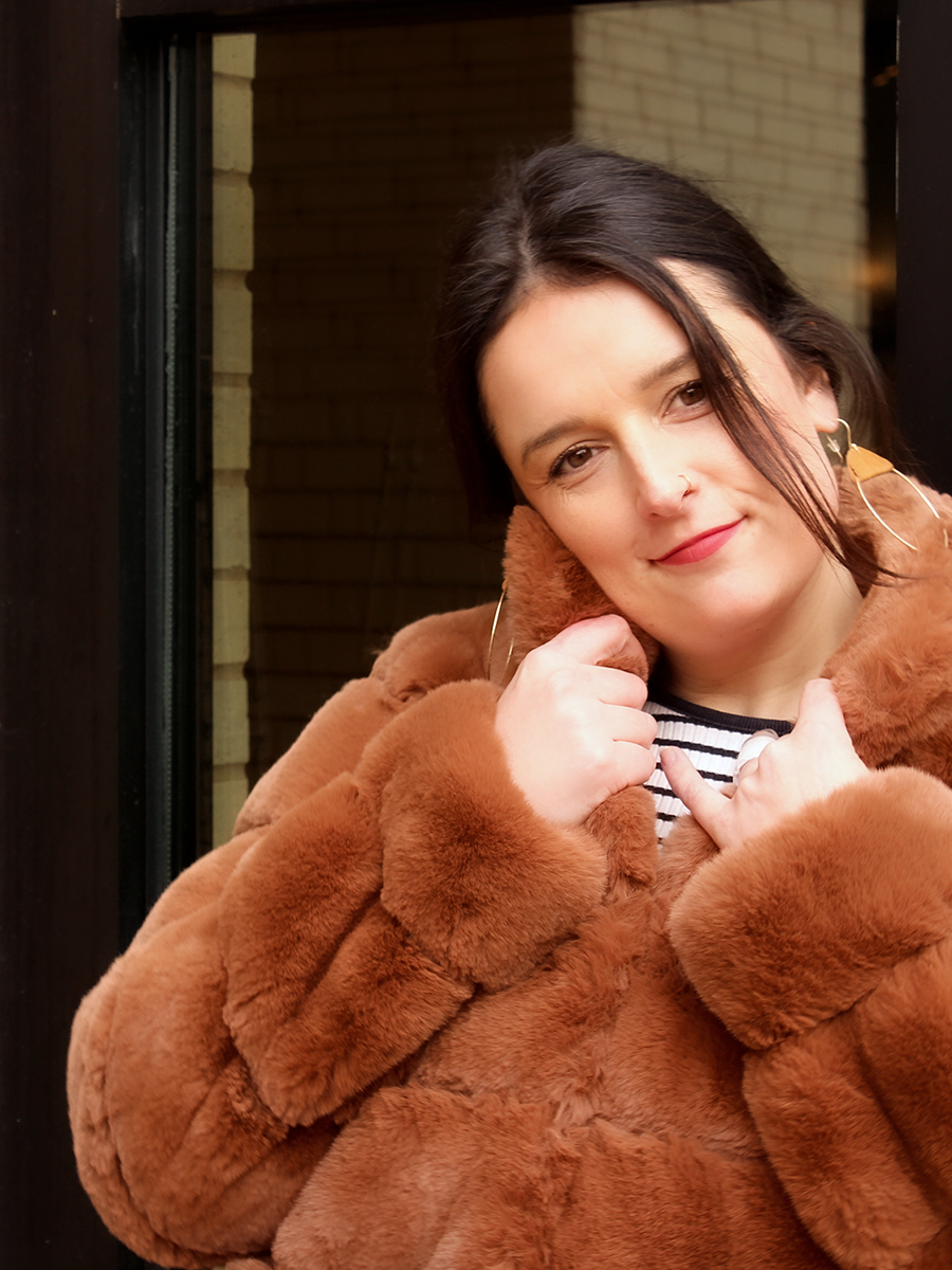 Women's Boutique Fashion in Pella, Iowa emBellish